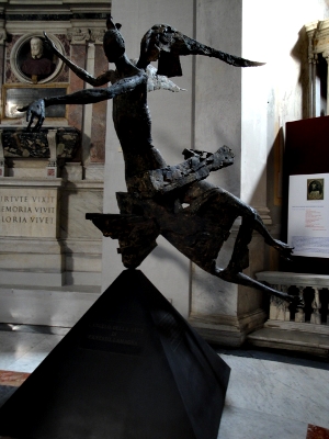 Ange de Lumière juste à côté (église Sainte Marie des Anges et Martyr à Rome)