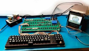 Old Apple Computer Auction