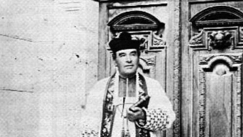 07-father-sauniere-1-600x280-1